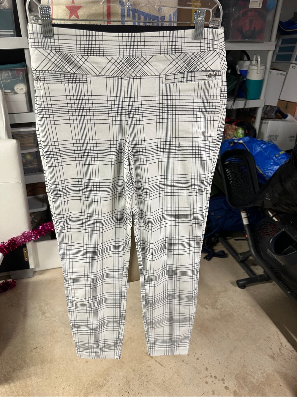 Plaid Skinny Ankle Pants in White and Black